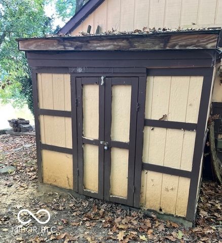 2733 Coventry Gardens Drive, North Vernon, IN 47265