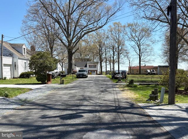 1510 CALLAWAY DR, Shady Side, MD 20764