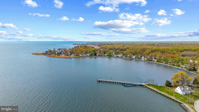 1510 CALLAWAY DR, Shady Side, MD 20764