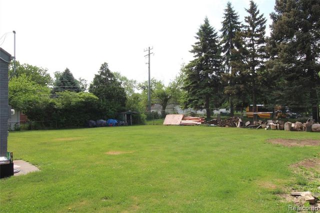 24901 Joy Road, Dearborn Heights, MI 48127