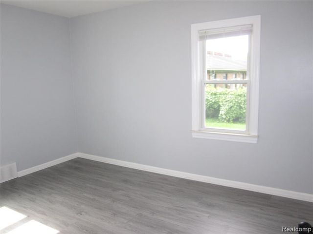 24901 Joy Road, Dearborn Heights, MI 48127