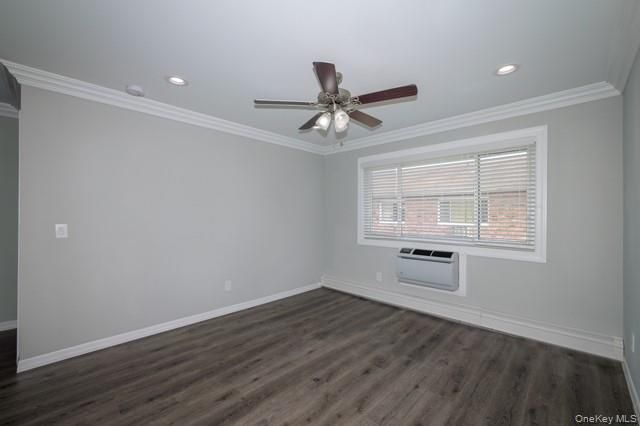 105 Overton Avenue H, Sayville, NY 11782