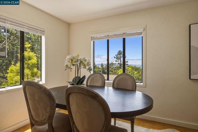7-9 El Portal Ct, Berkeley, CA 94708
