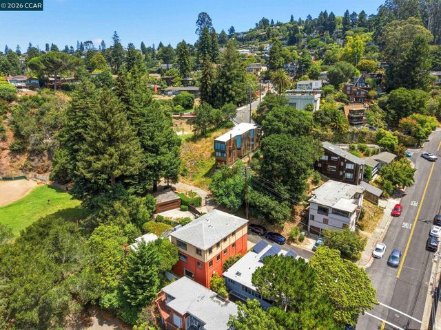 7-9 El Portal Ct, Berkeley, CA 94708