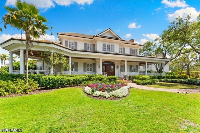 2325 Lantern LN, Naples, FL 34102
