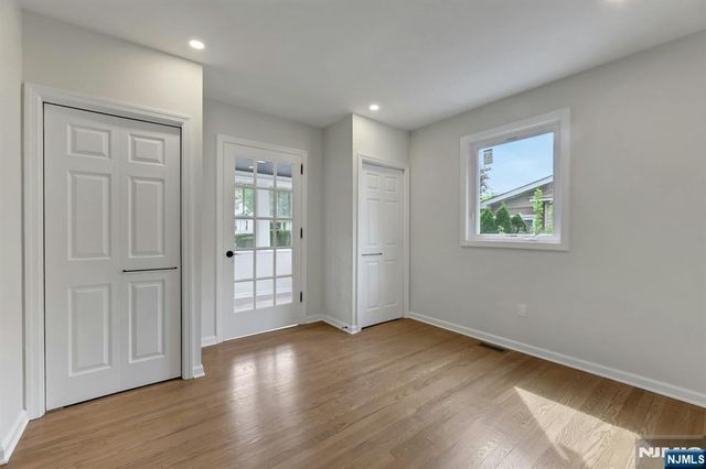 12-68 12th Street, Fair Lawn, NJ 07410