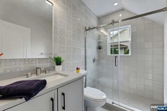 12-68 12th Street, Fair Lawn, NJ 07410