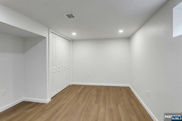 12-68 12th Street, Fair Lawn, NJ 07410