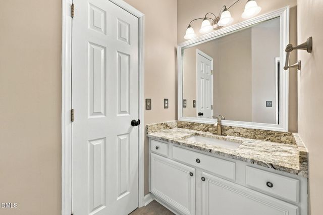 3413 Coach Lantern Avenue, Wake Forest, NC 27587
