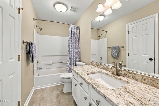 3413 Coach Lantern Avenue, Wake Forest, NC 27587
