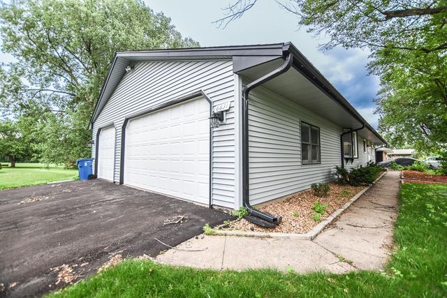 6631 Jackson Street NE, Fridley, MN 55432