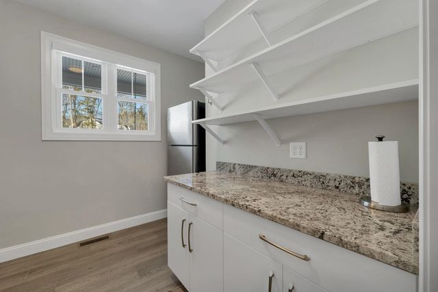 7 Lilac Ridge Road, Windham, NH 03087