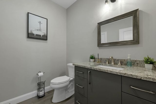 7 Lilac Ridge Road, Windham, NH 03087