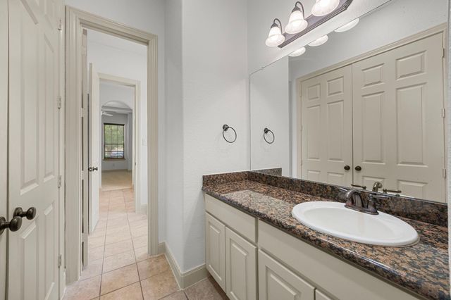 32210 Waterford Crest Lane, Fulshear, TX 77441