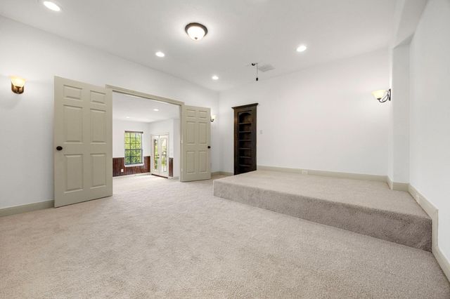 32210 Waterford Crest Lane, Fulshear, TX 77441