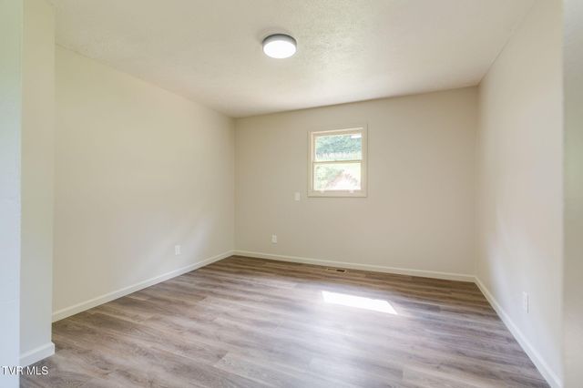 146 Ollie Collins Road, Elizabethton, TN 37643