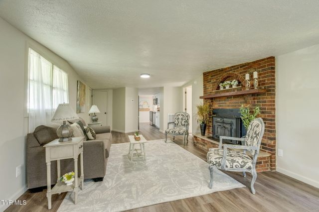 146 Ollie Collins Road, Elizabethton, TN 37643
