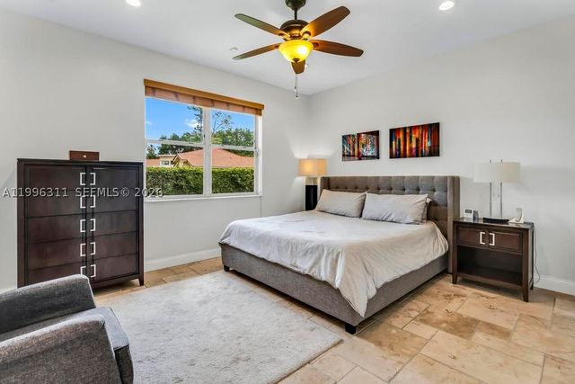 5328 E Leitner Dr, Coral Springs, FL 33067
