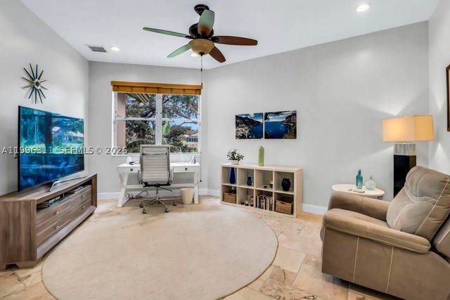 5328 E Leitner Dr, Coral Springs, FL 33067