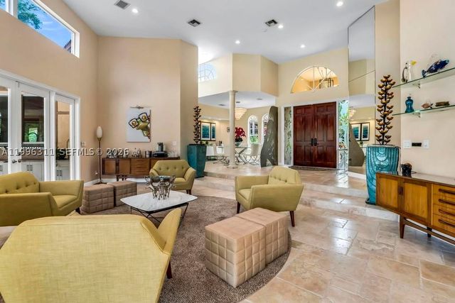 5328 E Leitner Dr, Coral Springs, FL 33067
