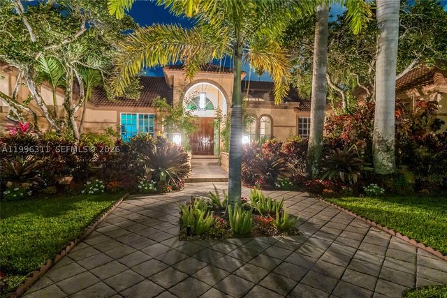 5328 E Leitner Dr, Coral Springs, FL 33067