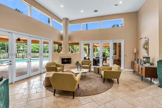5328 E Leitner Dr, Coral Springs, FL 33067