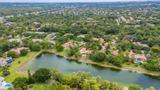 5328 E Leitner Dr, Coral Springs, FL 33067