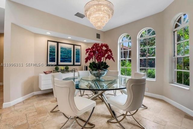 5328 E Leitner Dr, Coral Springs, FL 33067