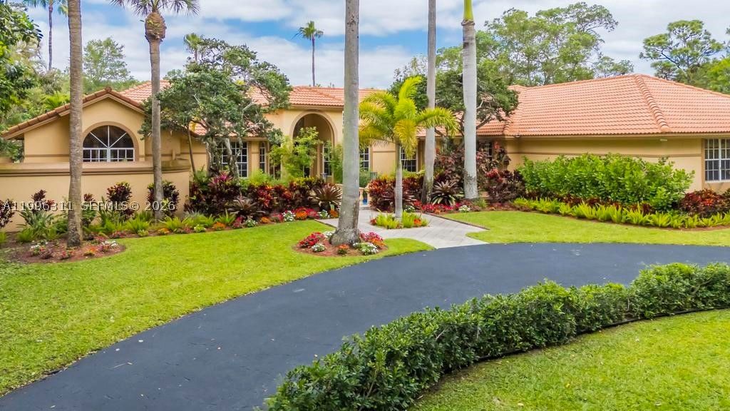 5328 E Leitner Dr, Coral Springs, FL 33067