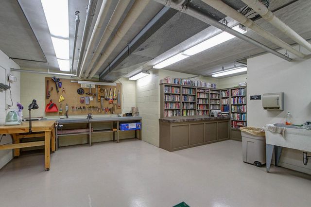 600 4th Street SW 605, Rochester, MN 55902