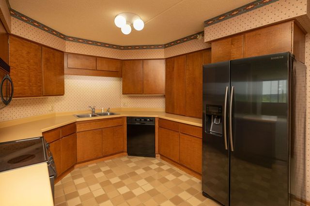 600 4th Street SW 605, Rochester, MN 55902