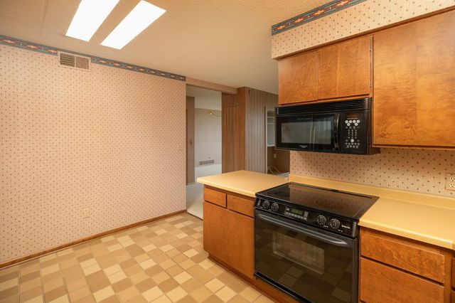 600 4th Street SW 605, Rochester, MN 55902