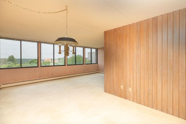 600 4th Street SW 605, Rochester, MN 55902