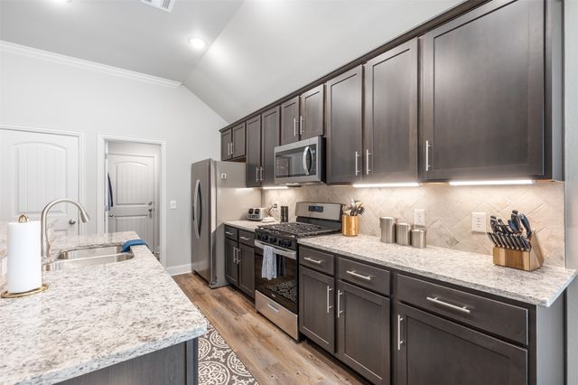 3919 Rose Hill Court, Denison, TX 75020
