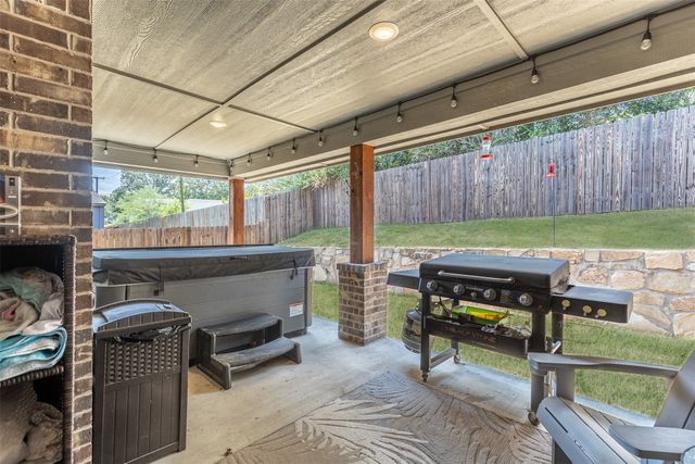 3919 Rose Hill Court, Denison, TX 75020