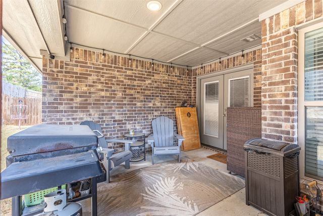 3919 Rose Hill Court, Denison, TX 75020