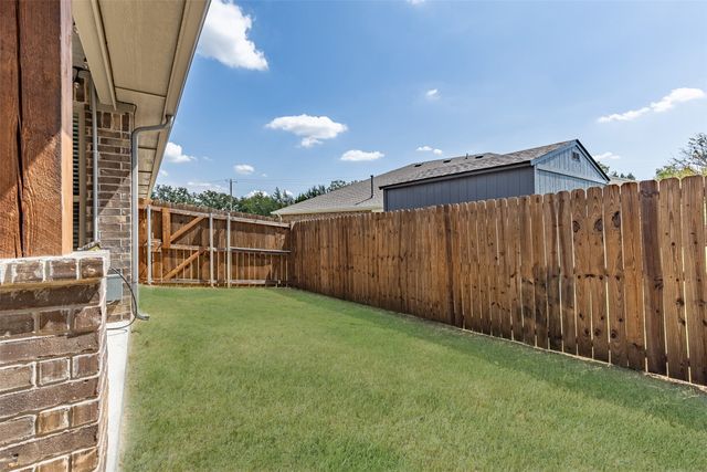 3919 Rose Hill Court, Denison, TX 75020