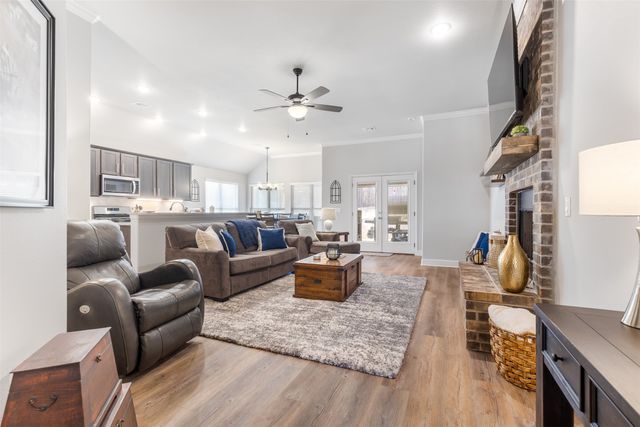 3919 Rose Hill Court, Denison, TX 75020