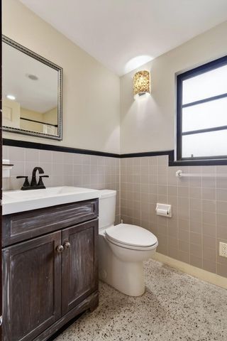 1881 Kathy Lane, North Palm Beach, FL 33408