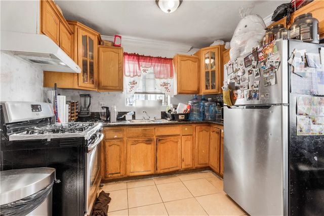 9201 S Central, Los Angeles, CA 90002