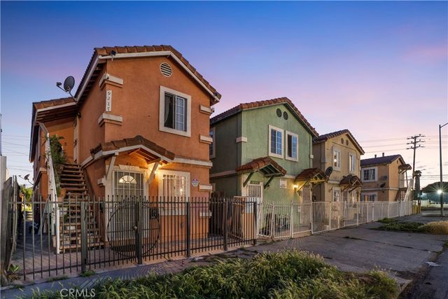 9201 S Central, Los Angeles, CA 90002