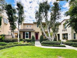 96 Canopy, Irvine, CA 92603