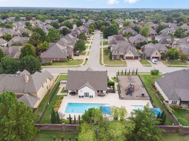 7378 E 111th Place S, Bixby, OK 74008