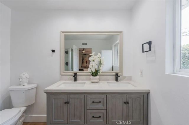 17661 Still Harbor, Huntington Beach, CA 92647