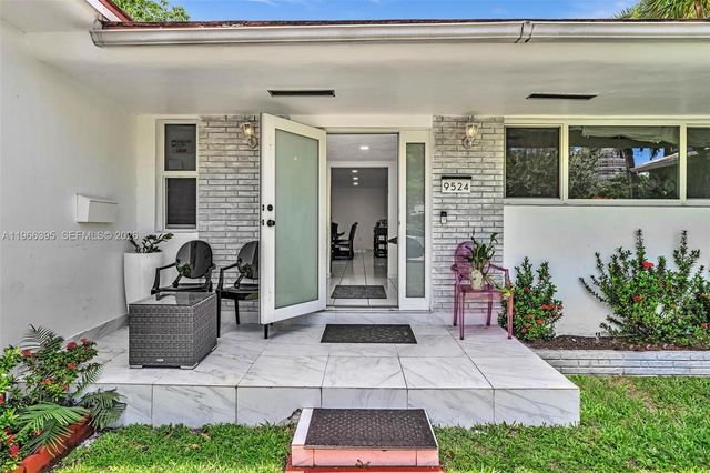 9524 Byron Ave, Surfside, FL 33154