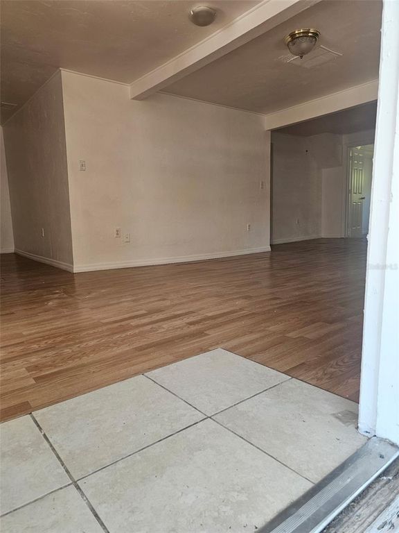 Image 10 of property listing at 1529 23RD STREET, Sarasota, FL 34234