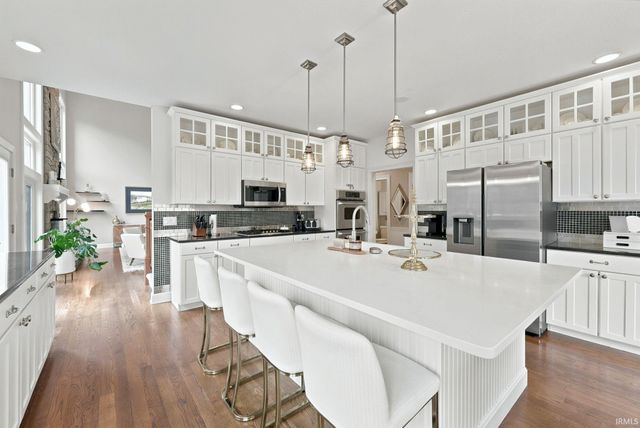 1716 Forest Trail, Fort Wayne, IN 46845