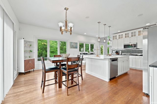 1716 Forest Trail, Fort Wayne, IN 46845