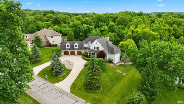 1716 Forest Trail, Fort Wayne, IN 46845