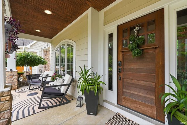1716 Forest Trail, Fort Wayne, IN 46845